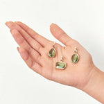 Pingente com cristal retangular e fecho click