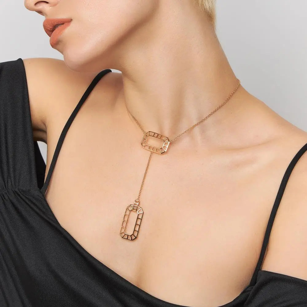 CHOKER COM PINGENTES RETAGULARES DOURADO