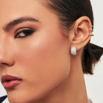 ARGOLA COM SETE FILEIRAS CRAVEJADA DE ZIRCÔNIAS