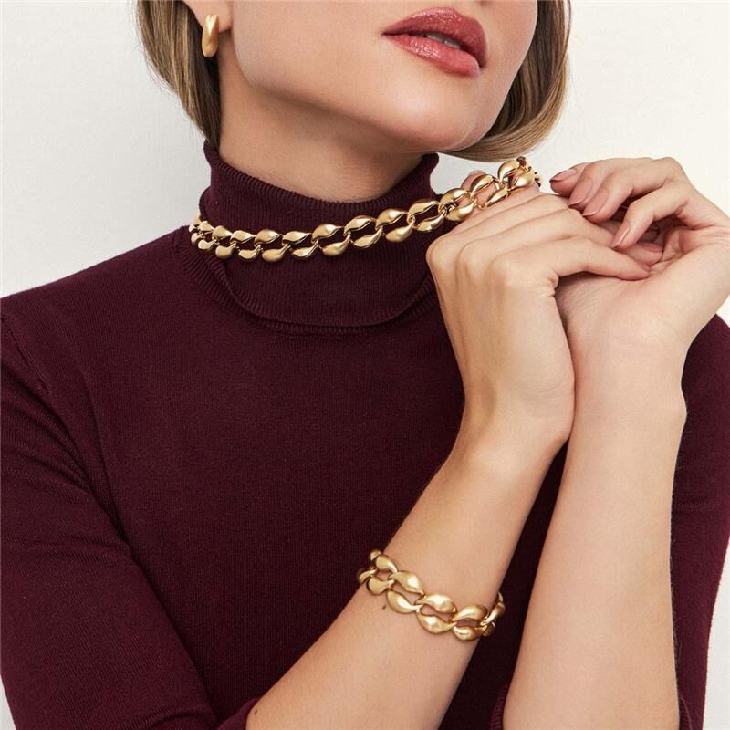 PULSEIRA EM ELOS OVAIS LISOS ACETINADO