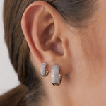 TRIO DE ARGOLAS CRAVEJADAS DE ZIRCÔNIAS