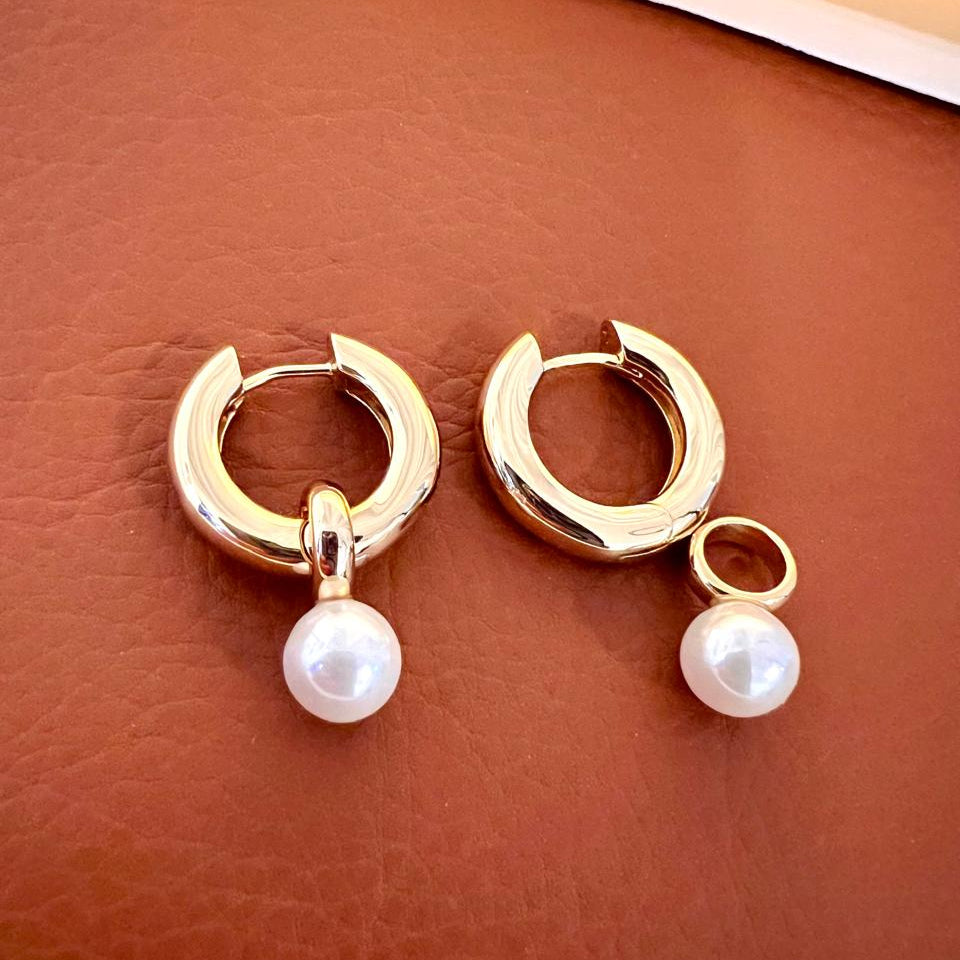 ARGOLA COM PINGENTE DE PÉROLA SHELL