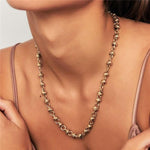 COLAR TRANÇADO COM ELOS INTERCALADOS VAZADOS